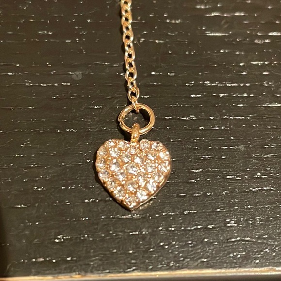 Trendy fashion heart necklace - Picture 2 of 3